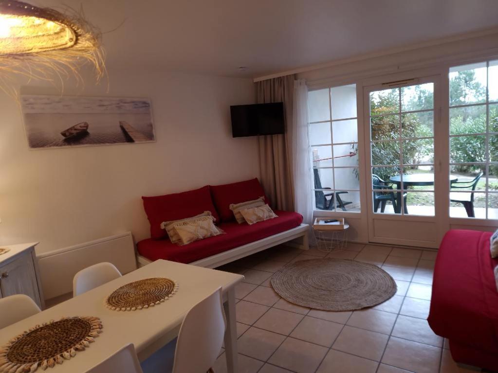 ביסקארוס Appartements Au Coeur Du Golf, Proche Du Lac Et Velodyssee מראה חיצוני תמונה