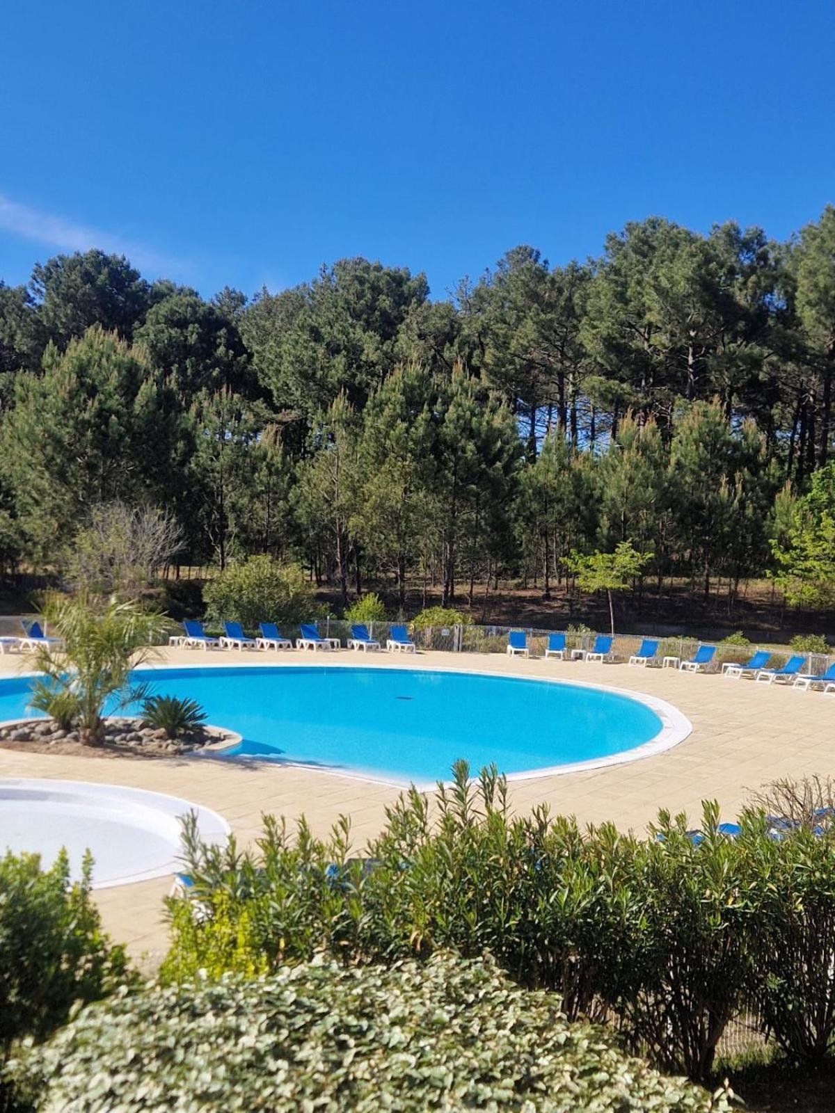 ביסקארוס Appartements Au Coeur Du Golf, Proche Du Lac Et Velodyssee מראה חיצוני תמונה