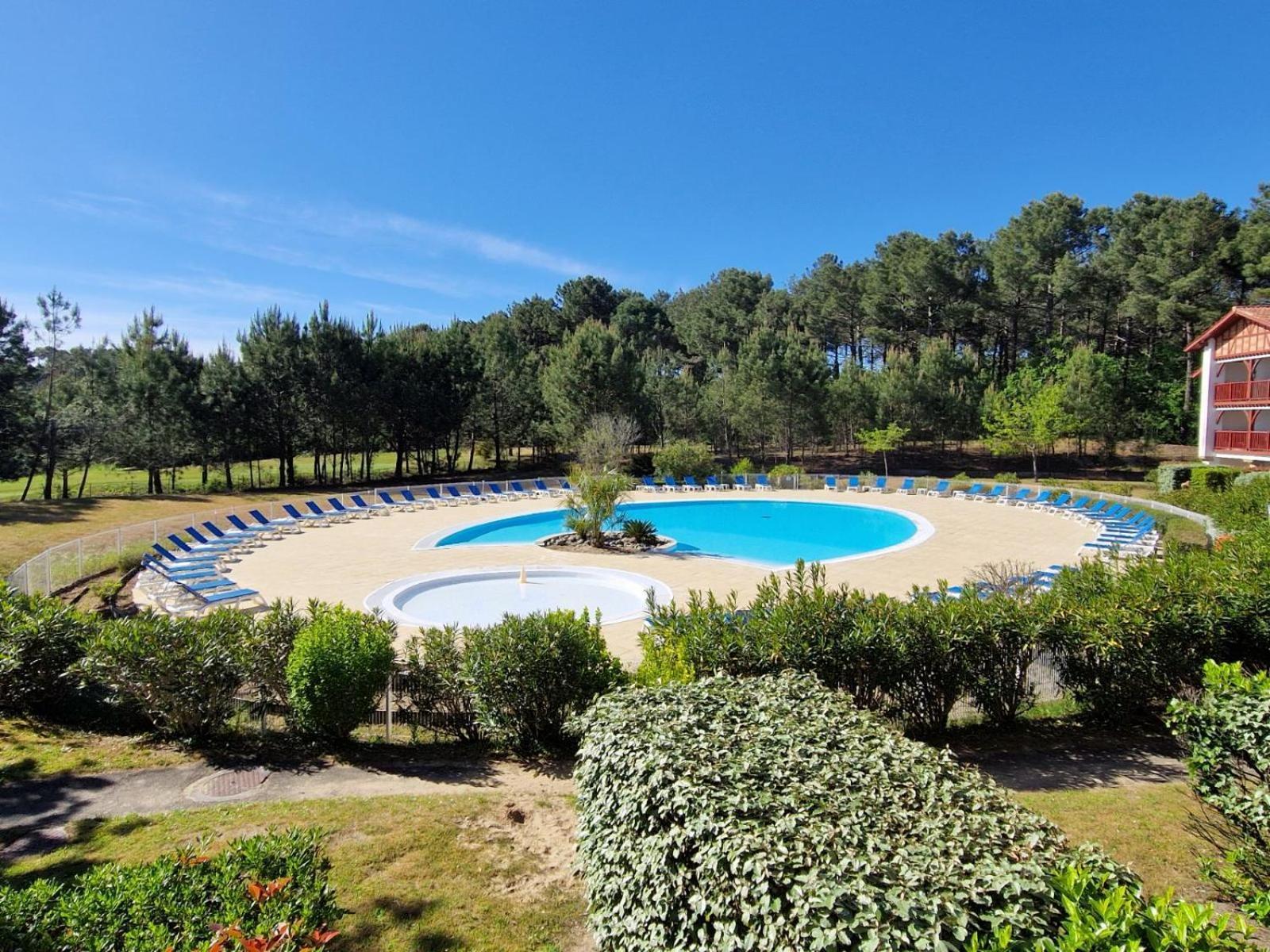 ביסקארוס Appartements Au Coeur Du Golf, Proche Du Lac Et Velodyssee מראה חיצוני תמונה